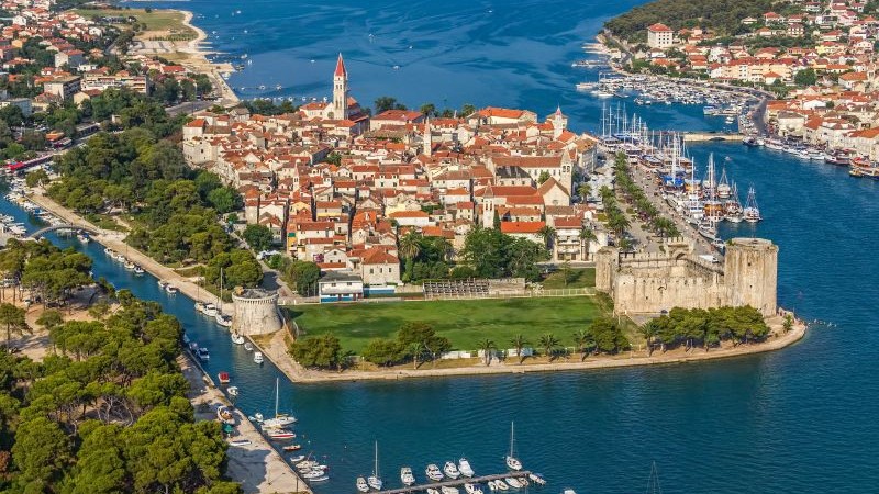 Udflugt 2: Fra Split til Trogir (inkl. frokost)